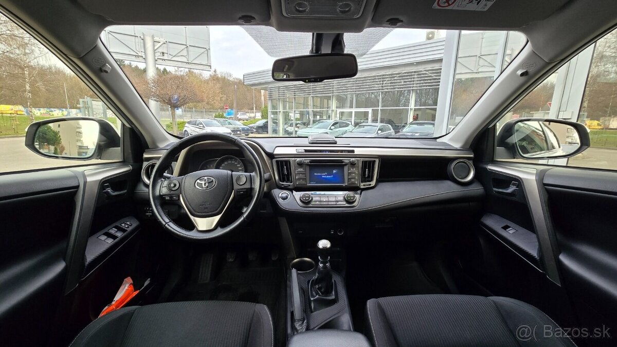Toyota RAV4 2.2 D-4D Active Design Visibility Smart - 8