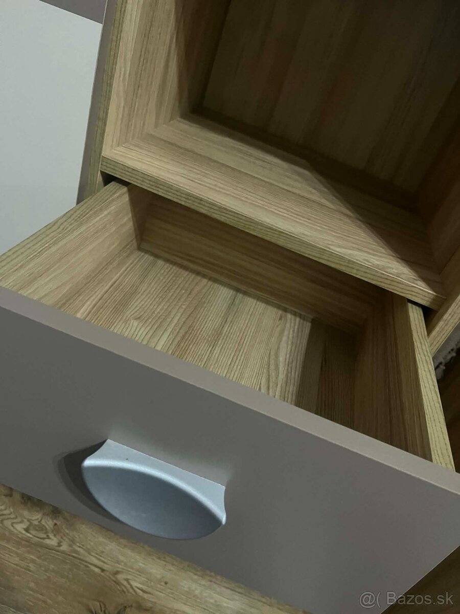 Komoda+posteľ s matracom+písací stolík - 8