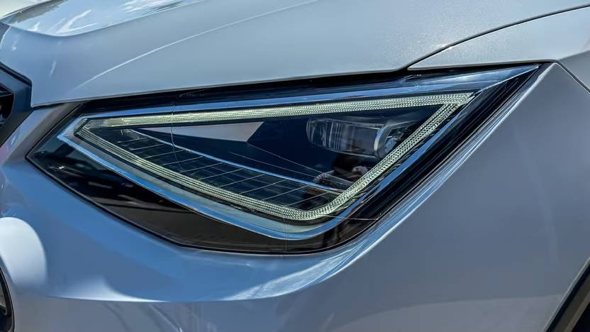 Seat Arona FR MAX 1,5 TSI 150k 110kW 7DSG - 8