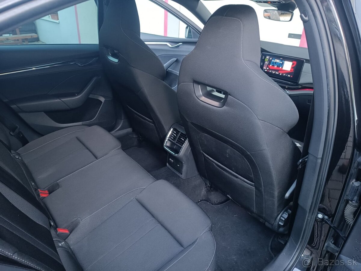 Prodám Škoda octavia sedan 2.0 TDI Sportline 1.Maj ČR DPH - 8