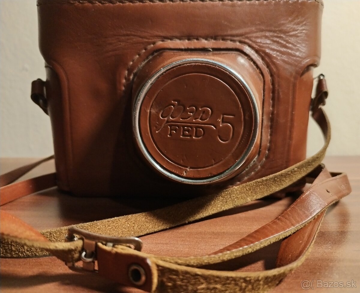 Starý retro fotoaparát do zbierky - 8