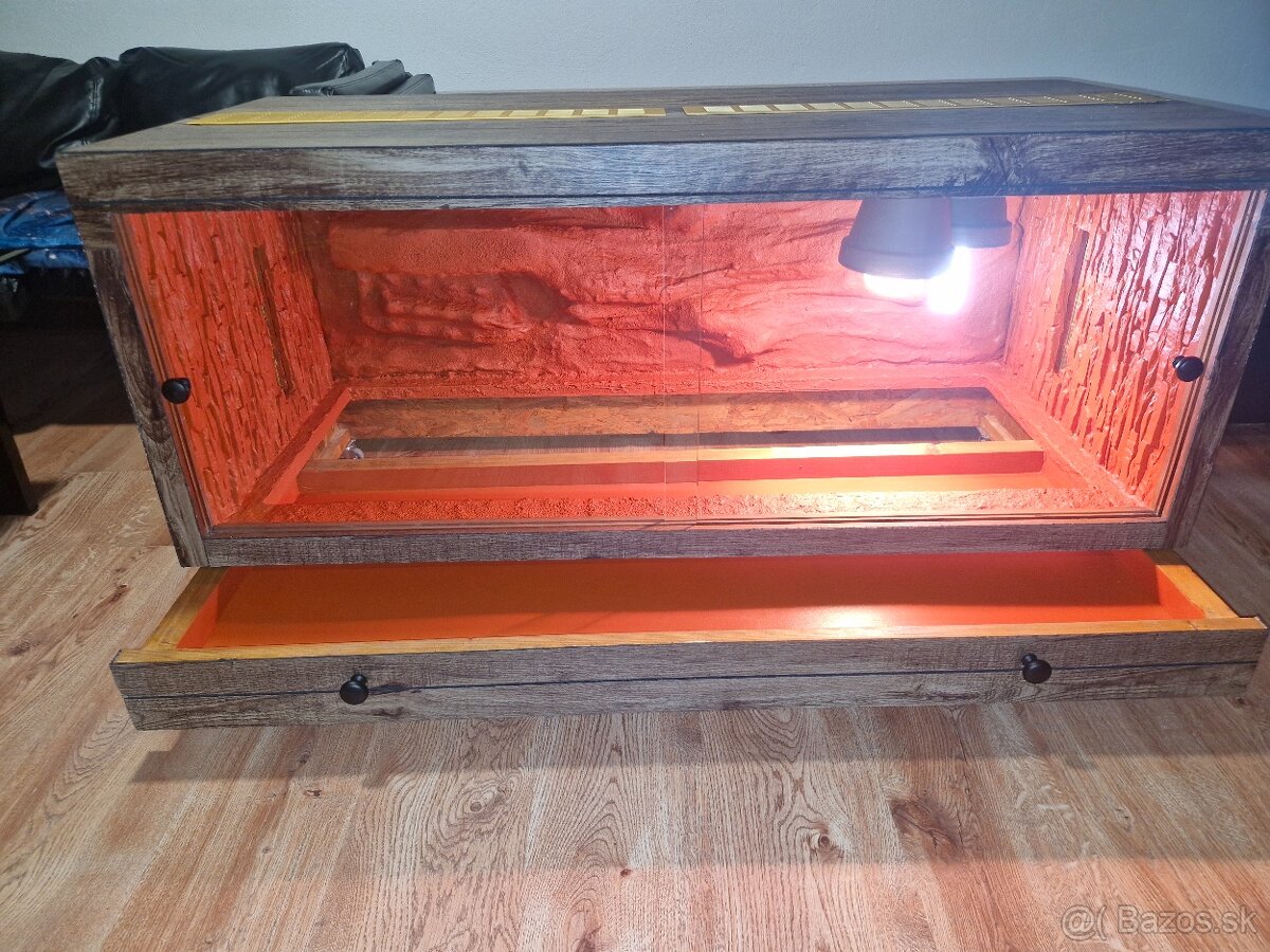 🦎 Predám krásne terárium + výbavu + amgamki - 8