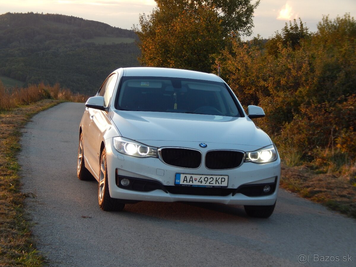 BMW 318D GT F34 2015 - 8