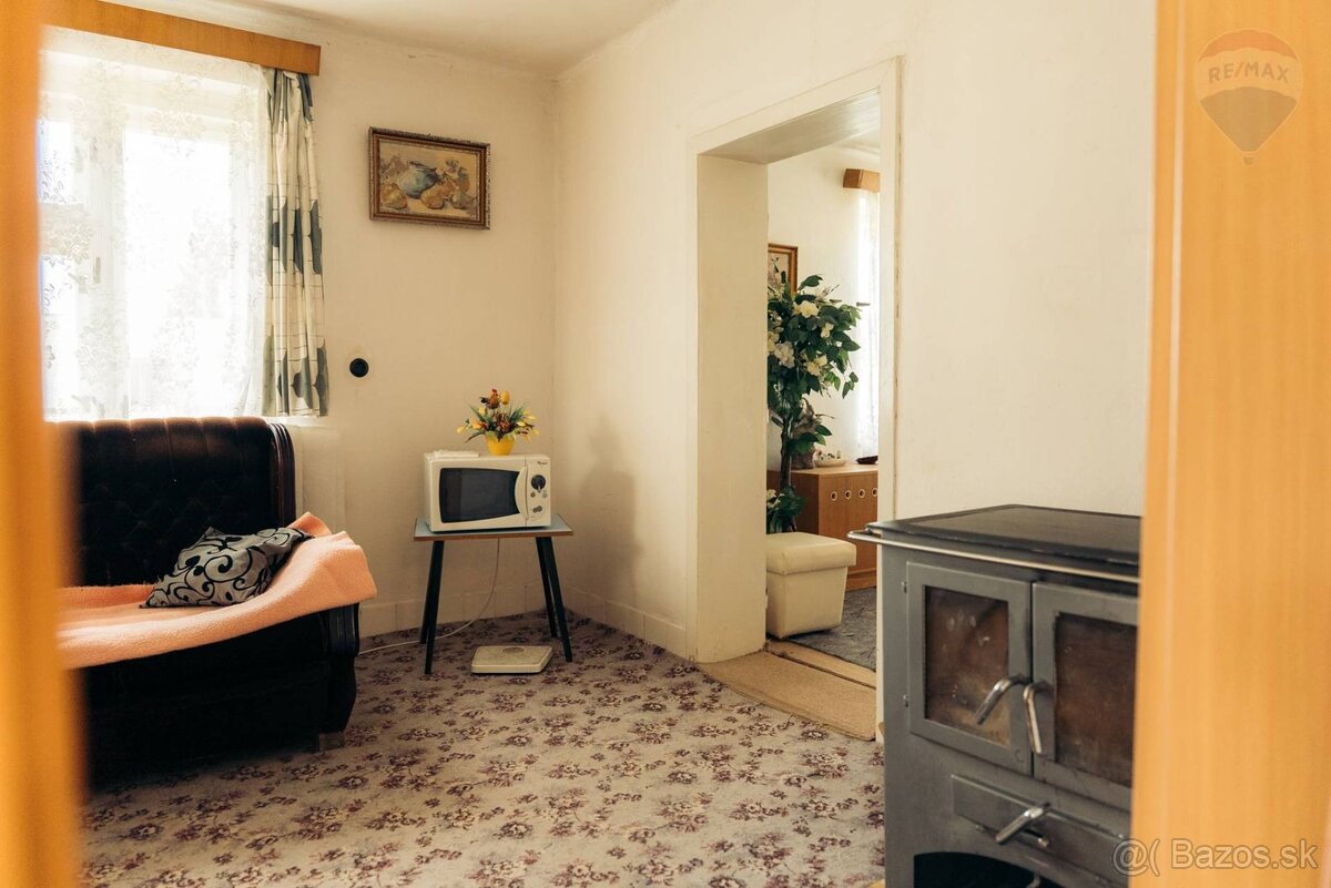 Rodinný dom s pozemkom 3 568 m² - 8
