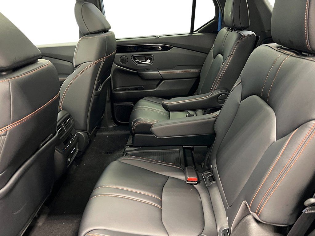 New 2025 HONDA PILOT TRAILSPORT 3.5V6 AWD - 8