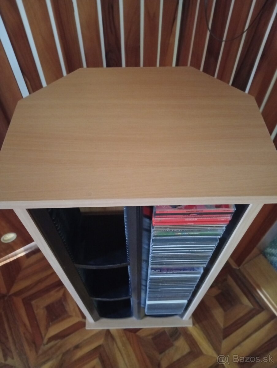 Ručná práca -skrinka -polička - 8