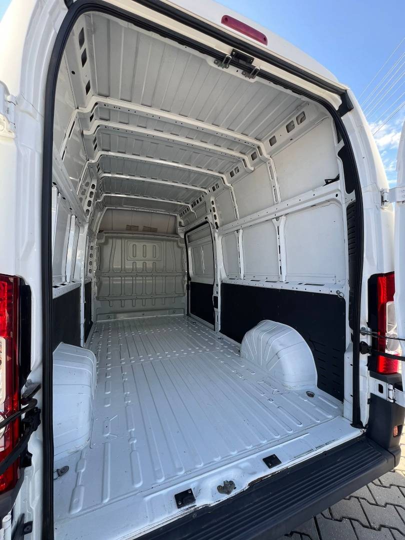 Citroën Jumper 2.2 HDi 35 L3H3 - 8