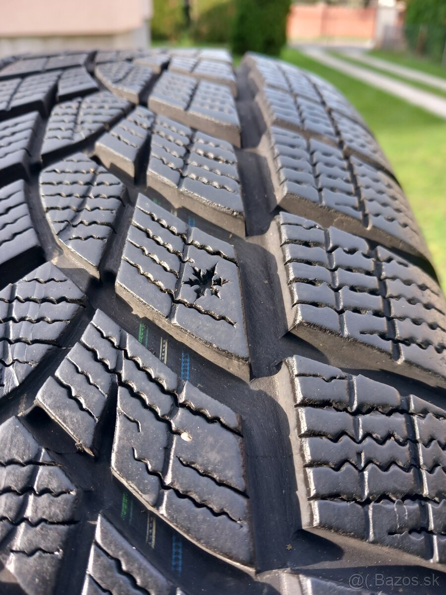 225/60 r17 zimne pneumatiky goodyear - 8