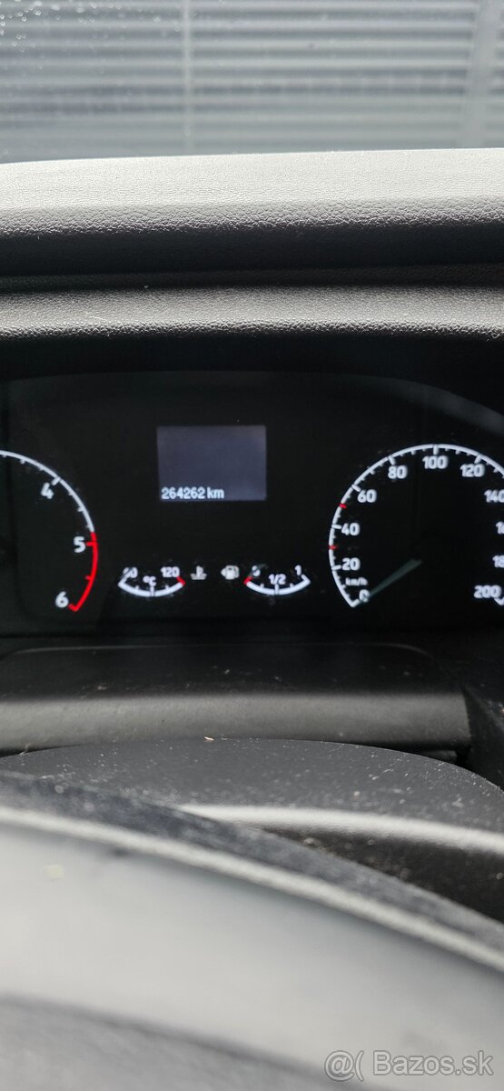 Ford Transit Custom - 8