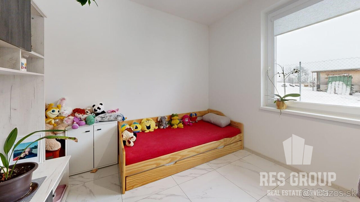 Na predaj, Rodinný dom, 959 m2 pozemok, Ivančiná - 8