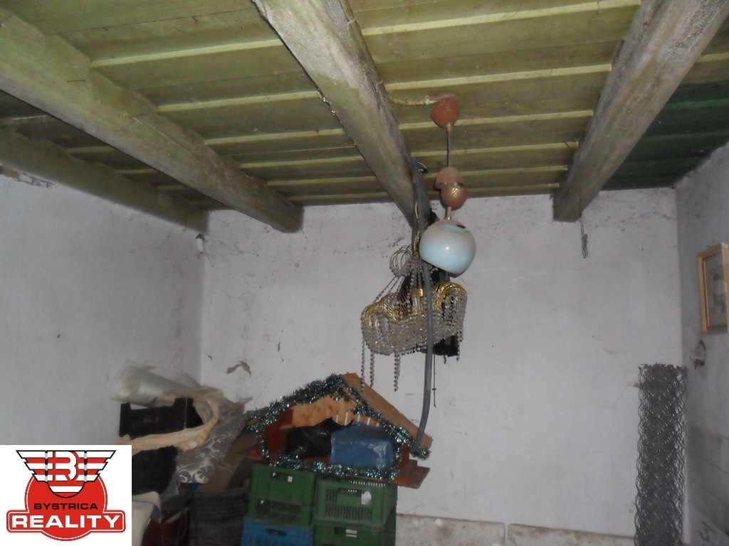 Romantická chalupa neďaleko mesta Veľký Krtíš - 8