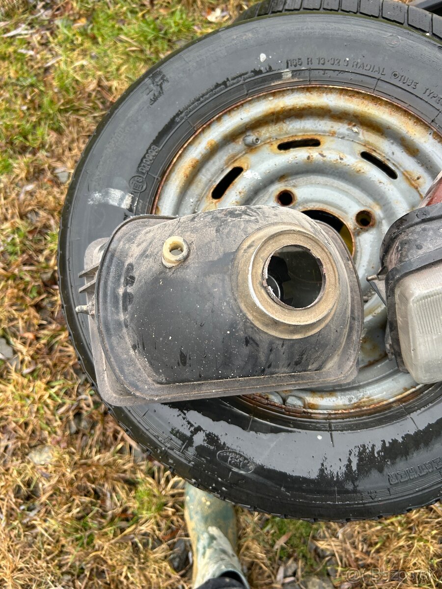 Predné svetla Škoda 120l Mko - 8