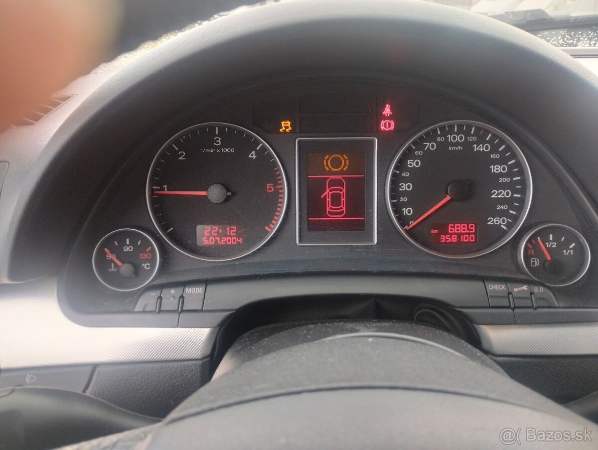 Audi A4 Avant 1.9 TDI Premium - 8