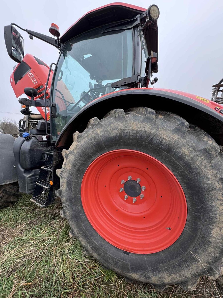 Kubota M7 173 - 8