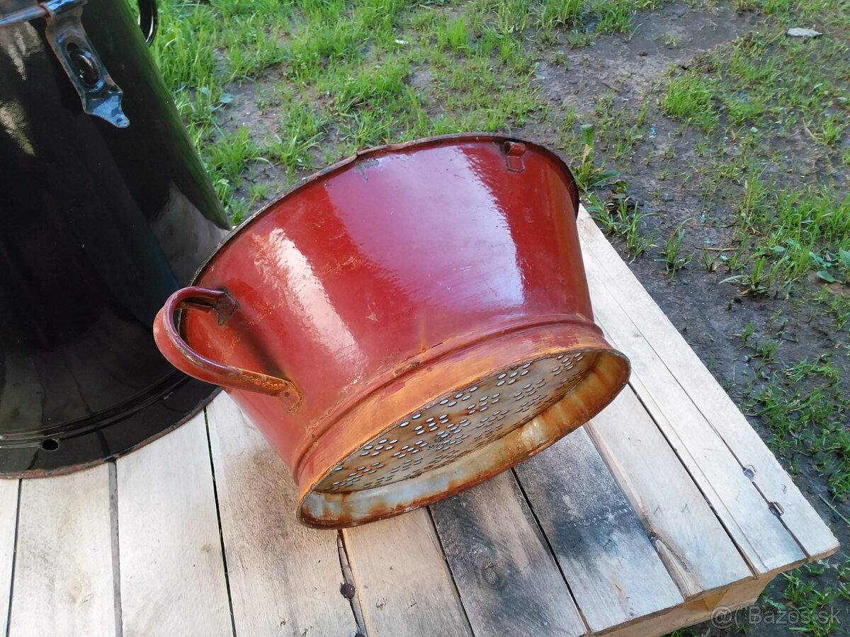 Smaltované hrnce, nádoby - 8