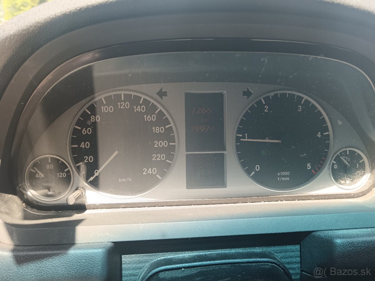 Mercedes b 180cdi - 8