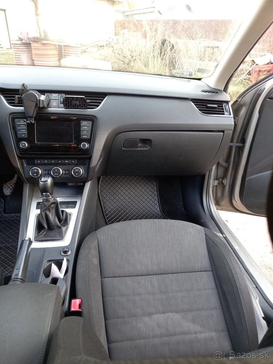 Škoda Octavia 3, 1.8 TSI, 132 KW, r.v. 2014 - 8