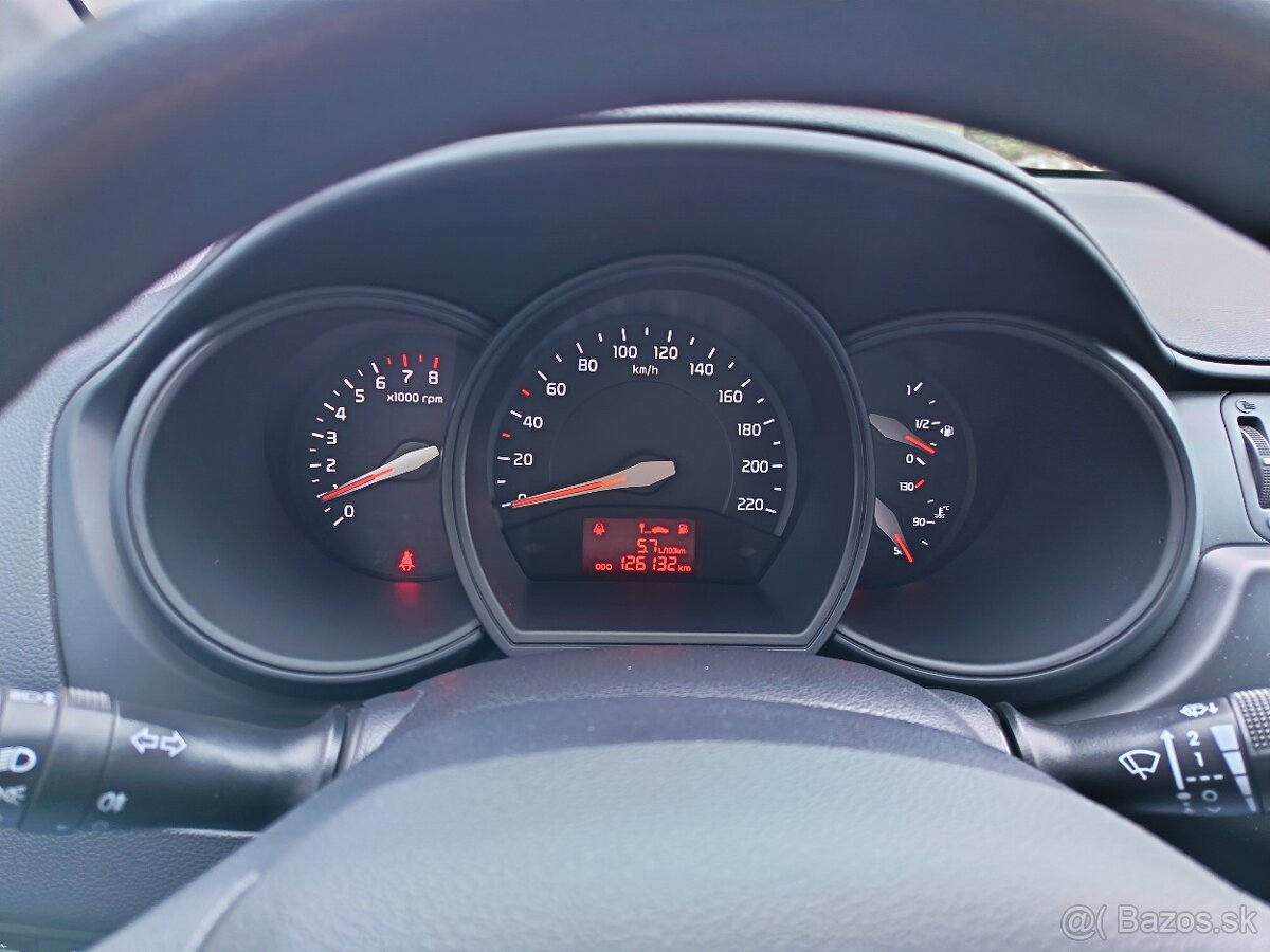 Kia Rio 1,25 CVVT - 8