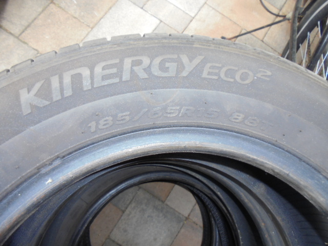 Good Year EfficientGrip Performance 185-65 R15 č.20L - 8