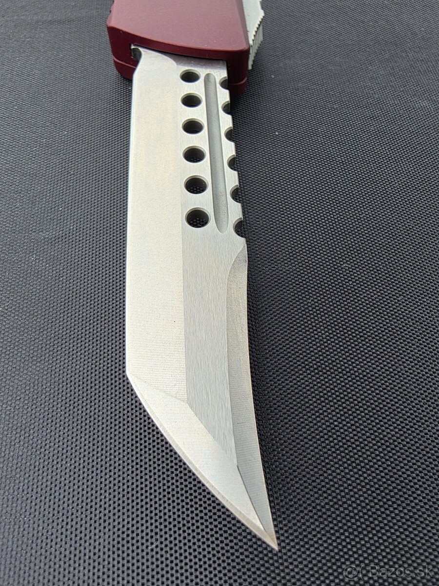 Microtech Troodon Hellhound - 8