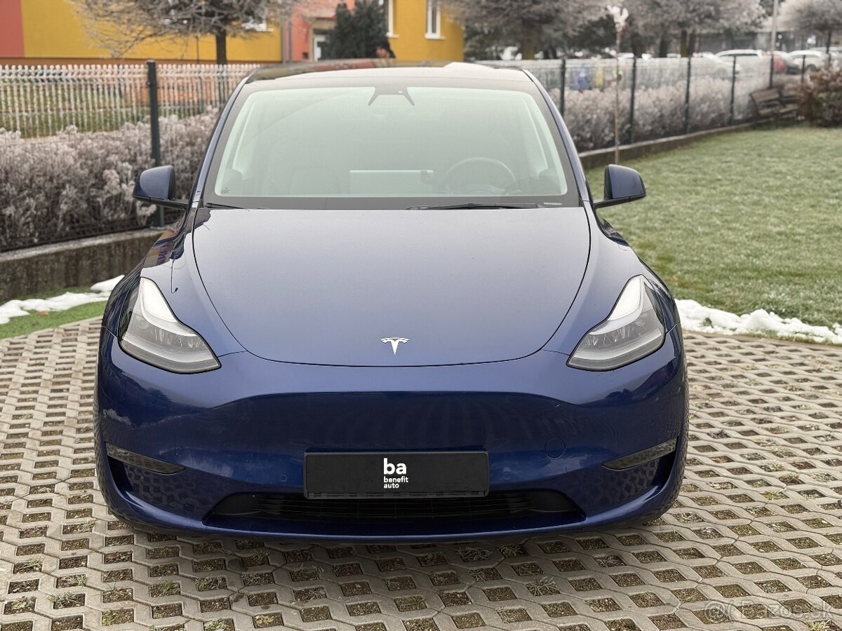 Tesla Model Y Long Range Dual Motor 4×4 - 8