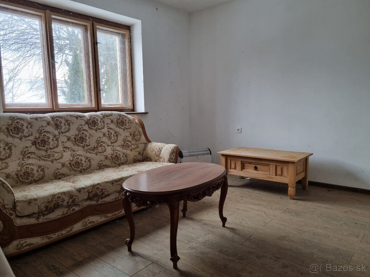 RODINNÝ DOMČEK a POZEMOK 473 m2 KOPANICE MYJAVA - 8