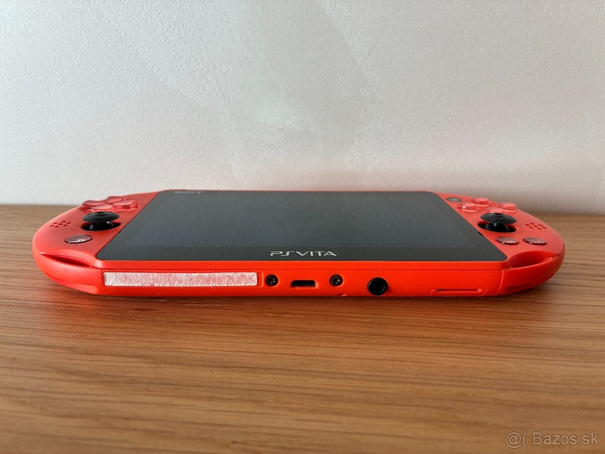 PS Vita 2000 slim neon orange s príslušenstvom - 8