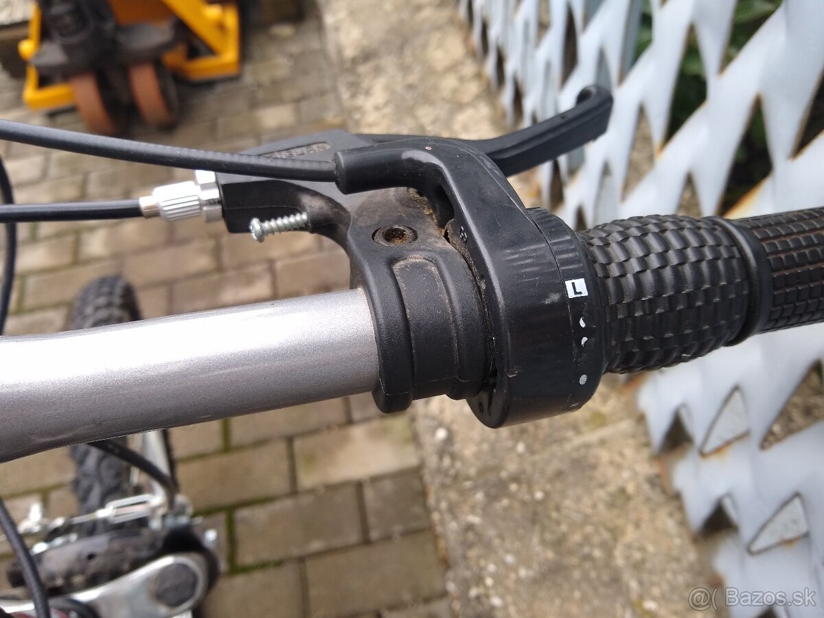 Engine FS 24 - celoodpružený 24" - 8