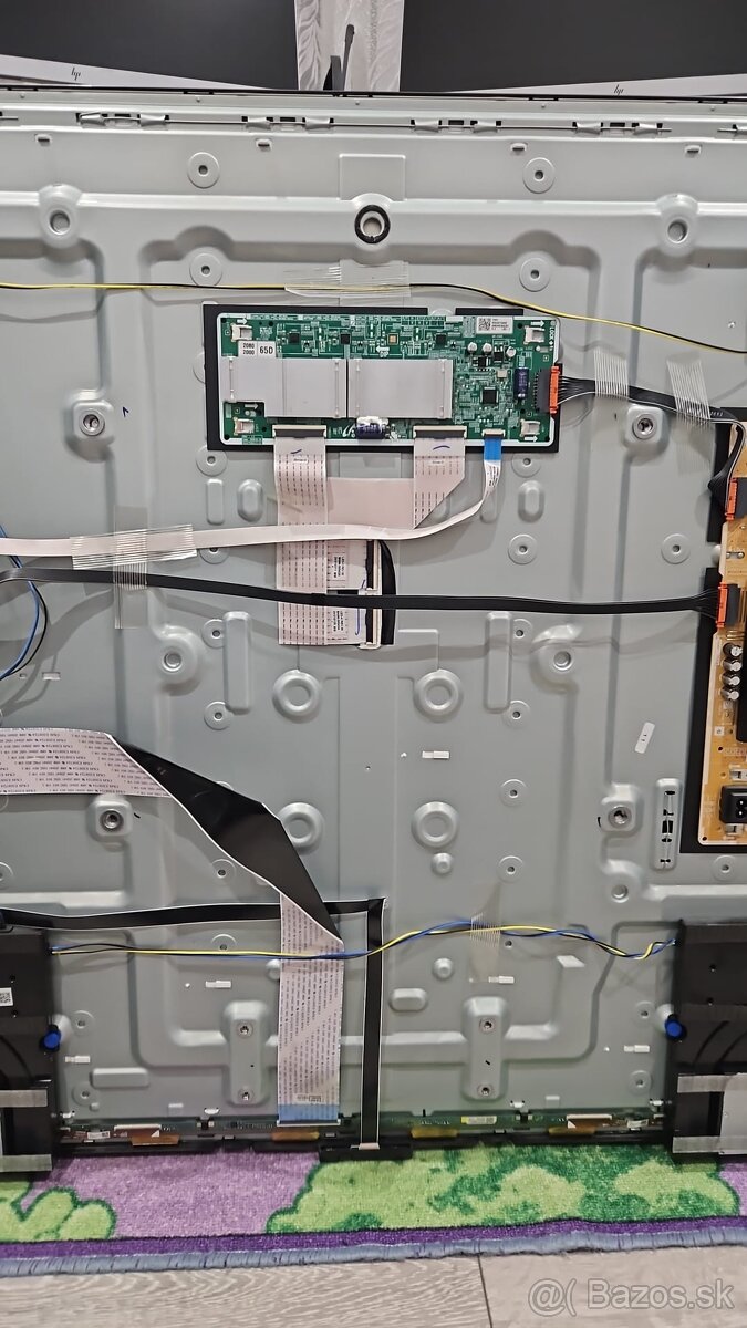 Samsung QLED 65” model QE65Q80AATXXH - 8