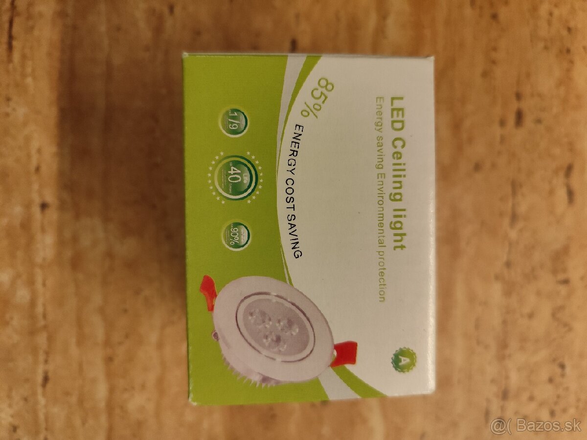 LED stropné svietidlo - 3W / Teplá biela - 8