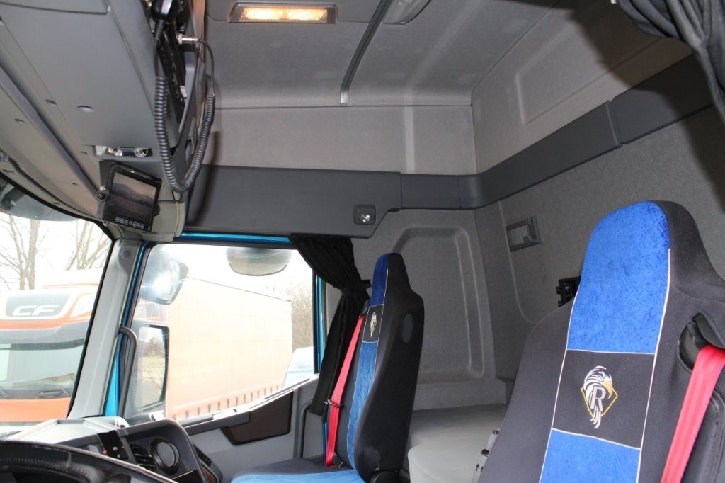 RENAULT T 520 HYDRAULIKA, KAMERA - 8