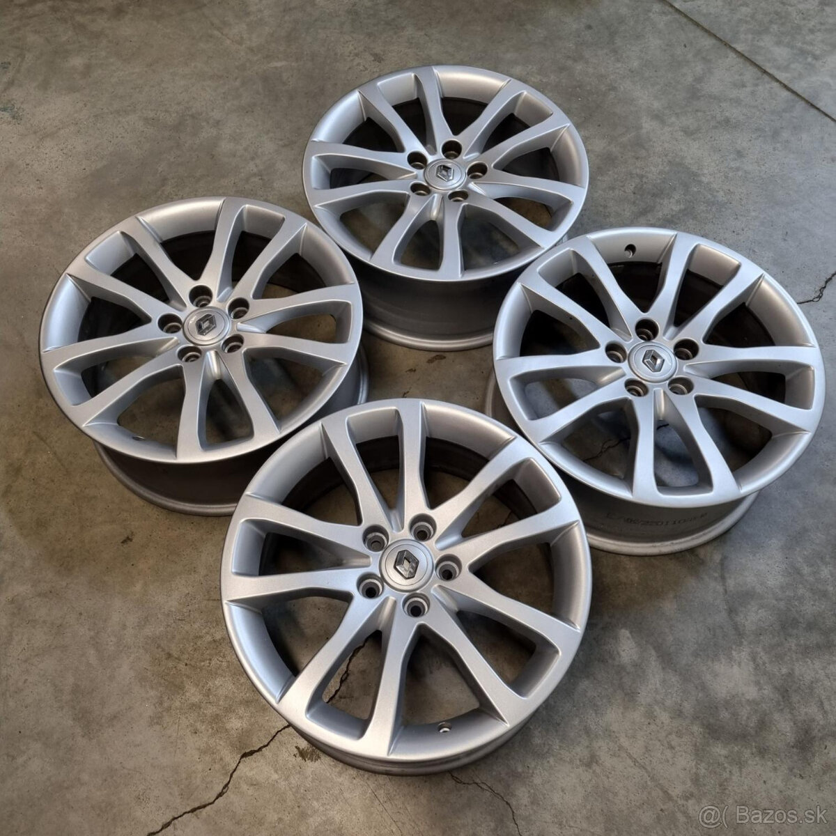 Hliníkové Renault disky 5x114.3 R18, 7,5J ET47 - 8