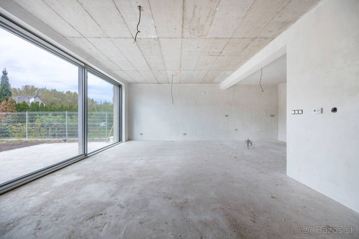 REZERVOVANÉ : Nový domov v Devíne - 5izb. rodinný dom s doko - 8