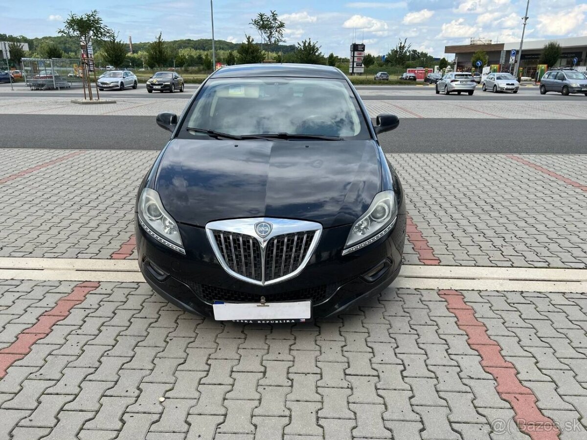 Lancia Delta 2.0 JTD 121kw 6 rychl 1. maj v ČR - 8