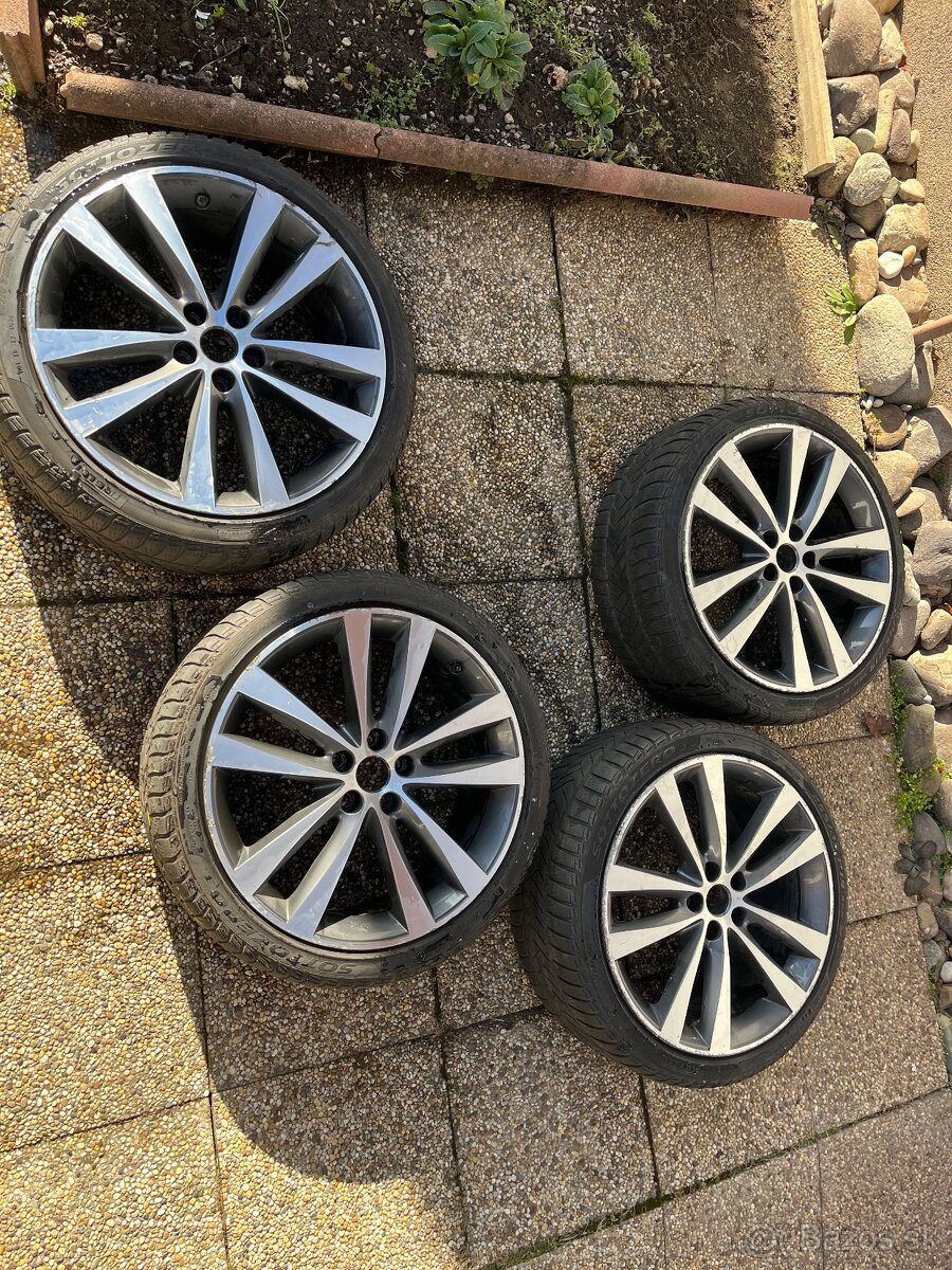 Zimná sada Jaguar XE S original “19” Pirelli Sottozero - 8