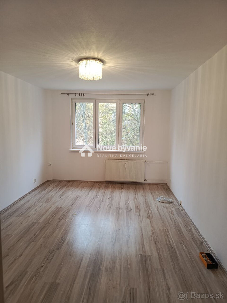 NA PREDAJ 3-izbový byt Poprad Západ - 8