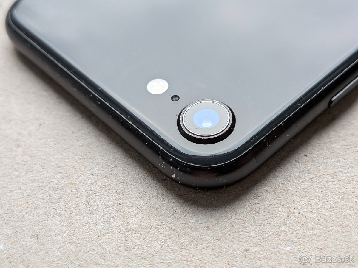 Predám Apple iPhone SE 2020 128GB v čiernej farbe. - 8