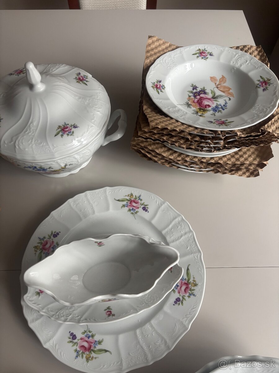 Obedova súprava Bernadotte pre 12 osob - 8