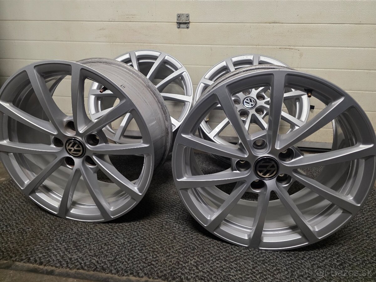 KOVANE ALU 5X112 R17 AUDI 7,5J ET36 - 8