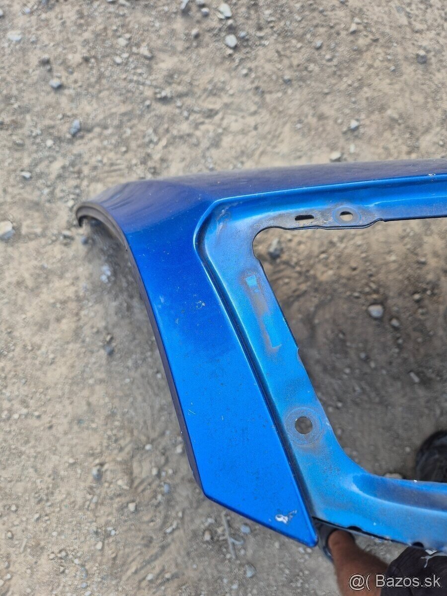 Predám prednú kapotu na Škoda Octavia II 2 - 8