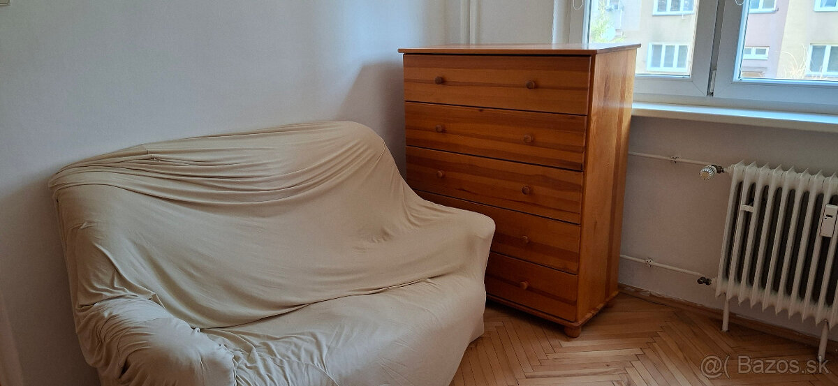 Prenájom 2 - izbového bytu Hliny 3 - 8