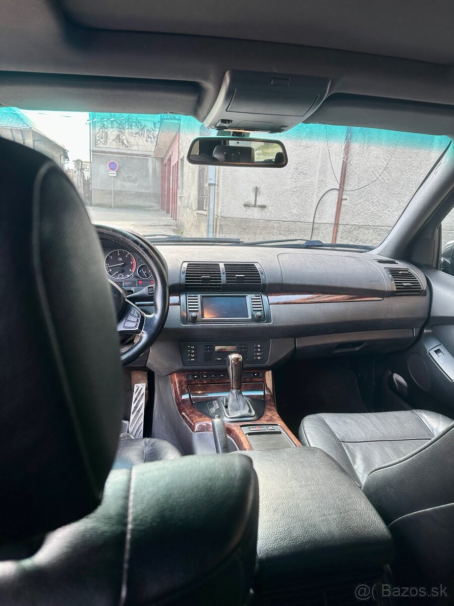 Bmw x5 e53 - 8