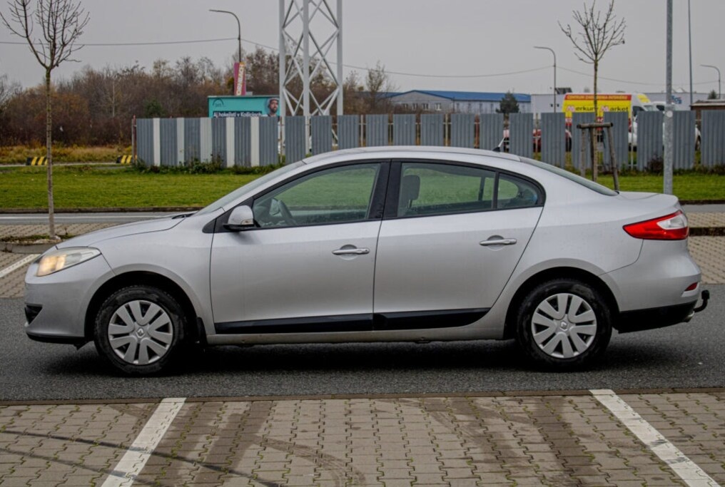 Renault Fluence 1.6 16V 81kW MT/5 - 1. majiteľ - 8