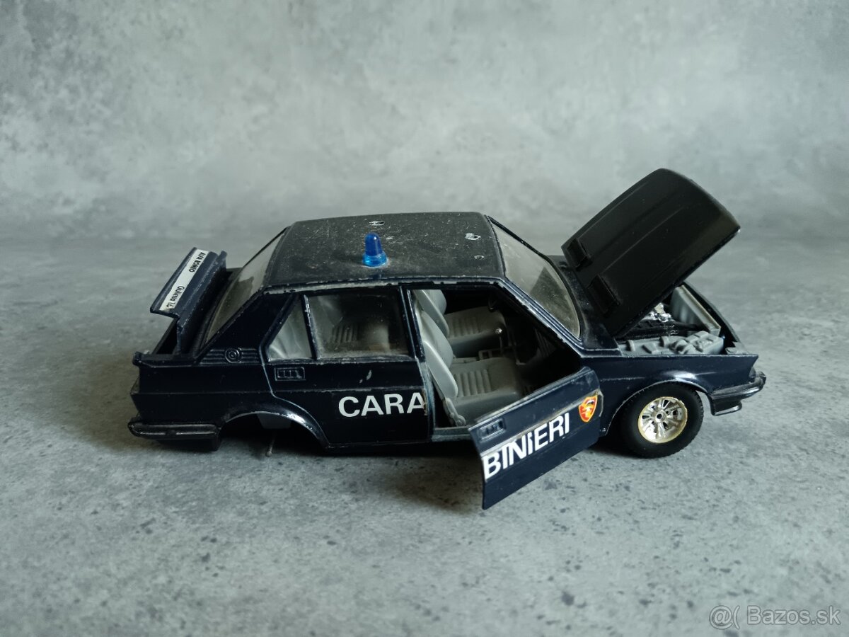 BBURAGO 1:24 - 8