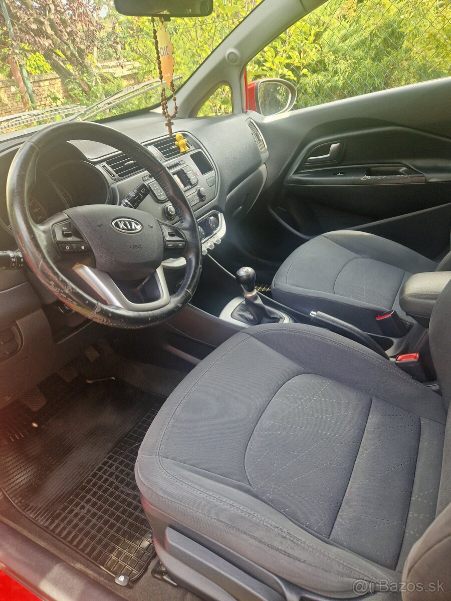 Kia rio 1.2 - 8