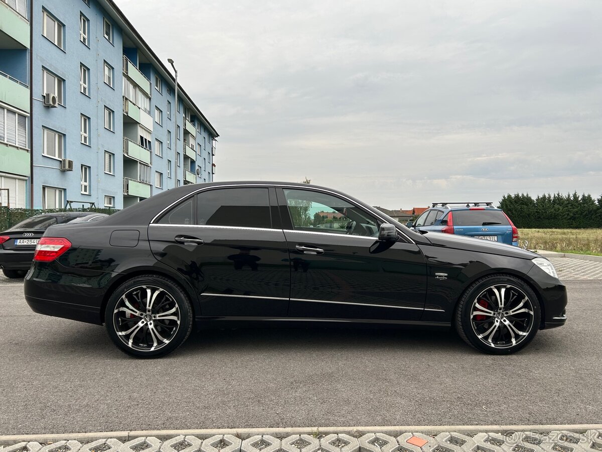 Mercedes E W212 220D - 8