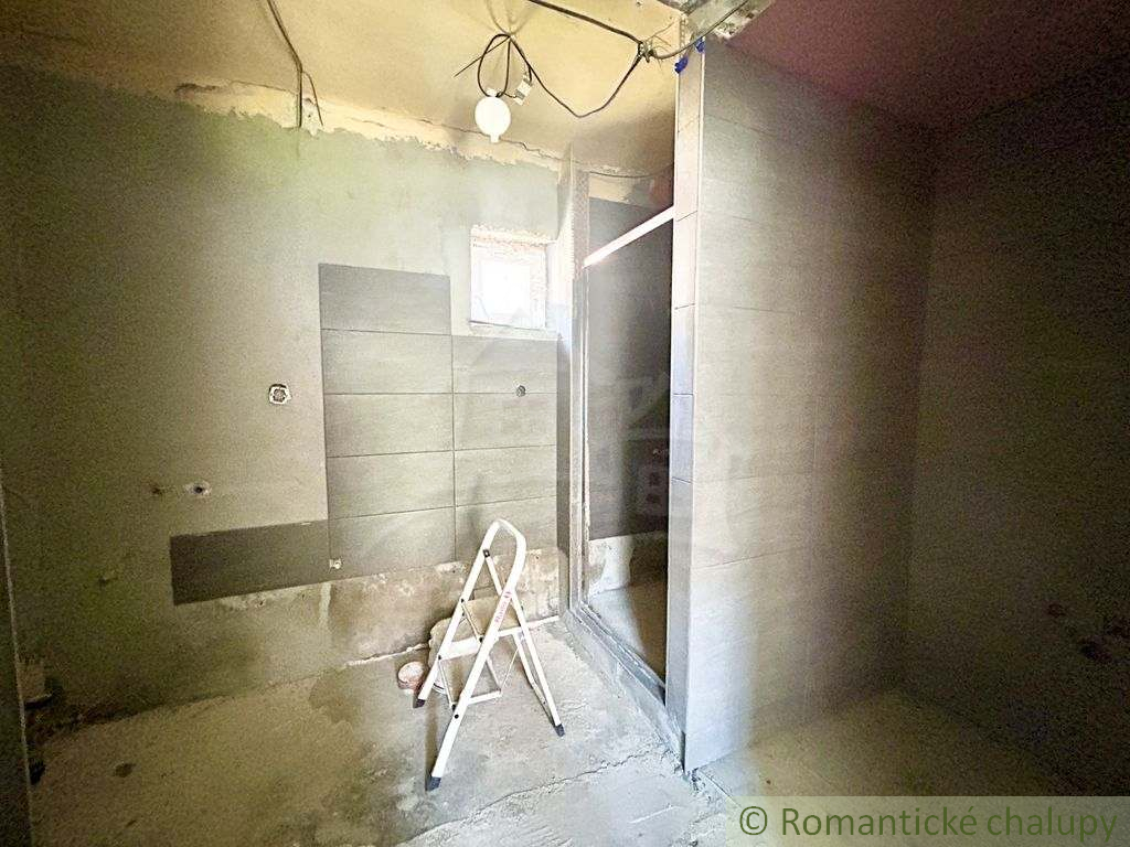 Dom v rekonštrukcii v obci Gemerská Panica - 8