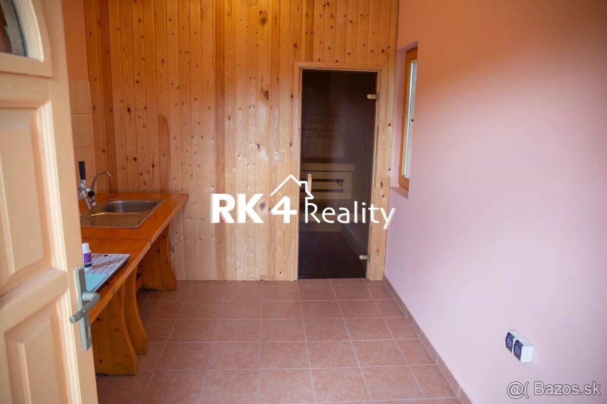 RK4 - NA PREDAJ - Krásny penzión so saunou, športovou halou - 8