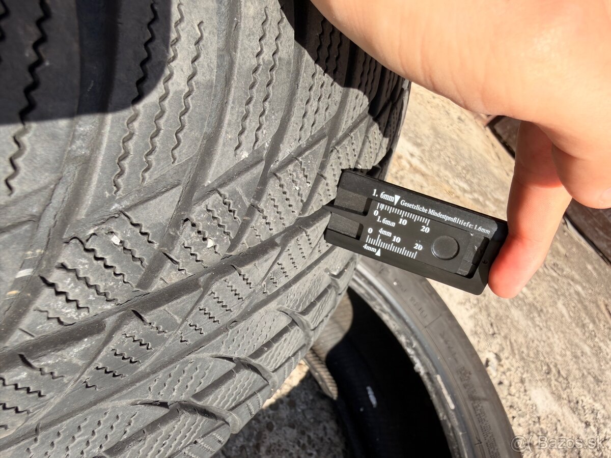 Zimne gumy bridgestone r19 - 8