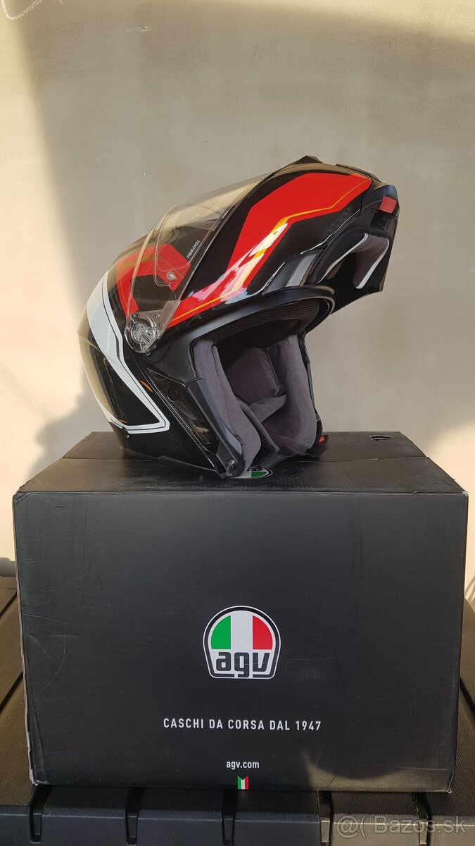Predám novú karbónovú prilbu AGV Sportmodular -L - 8